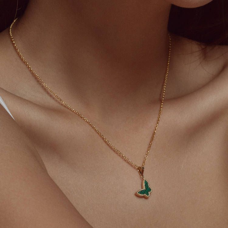 Real Gold GZVC Butterfly Green Pendant With Hollow Rolo Chain 5724 0285 CWP 1893