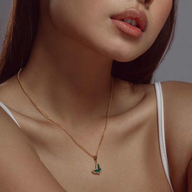 Real Gold GZVC Butterfly Green Pendant With Hollow Rolo Chain 5724 0285 CWP 1893
