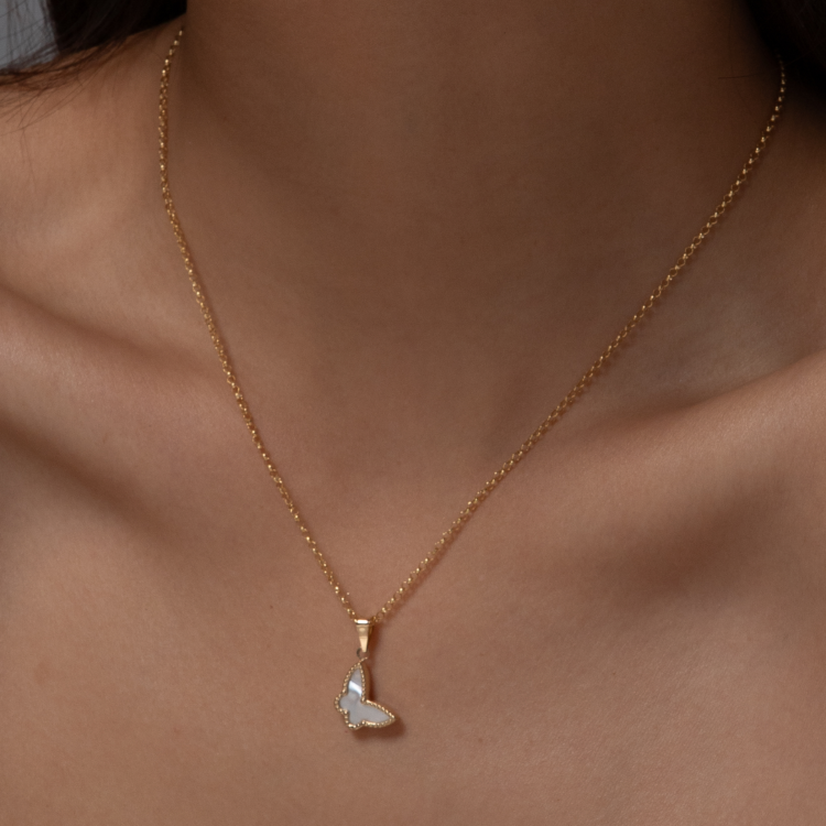 Real Gold GZVC Butterfly Pearl Pendant With Hollow Rolo Chain 5724 0115 CWP 1864