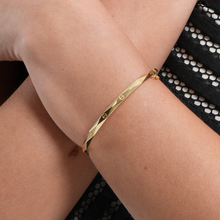 Real Gold Embossed Screw Twisted Bangle GZJCT3323 - (SIZE 19) BA1554