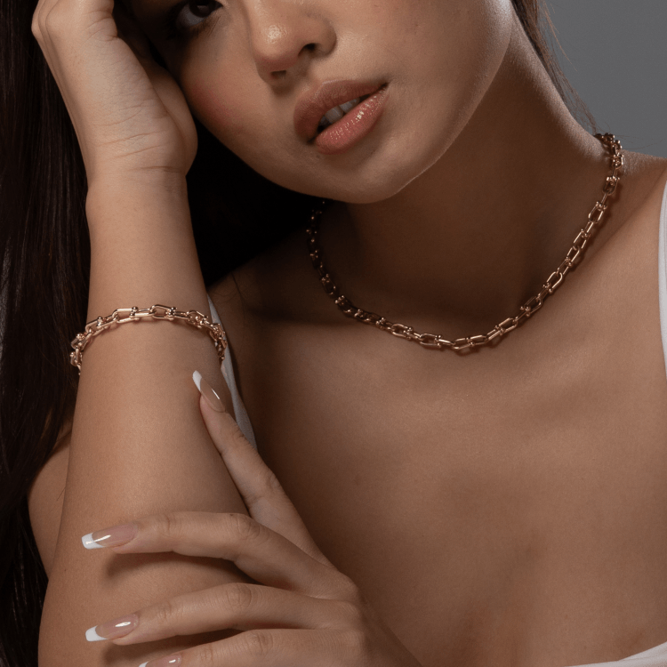 Real Gold GZTF Bold Chunky Solid Hardware Bracelet With Luxury Round Lock 4751 (17 C.M) BR1709
